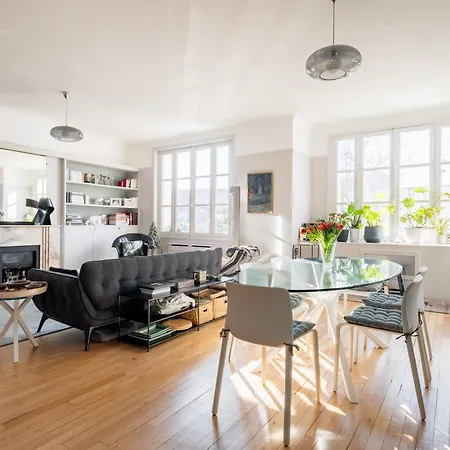 Veeve - Arboreal Maison Apartment